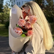 Цветочная подписка S формат 3